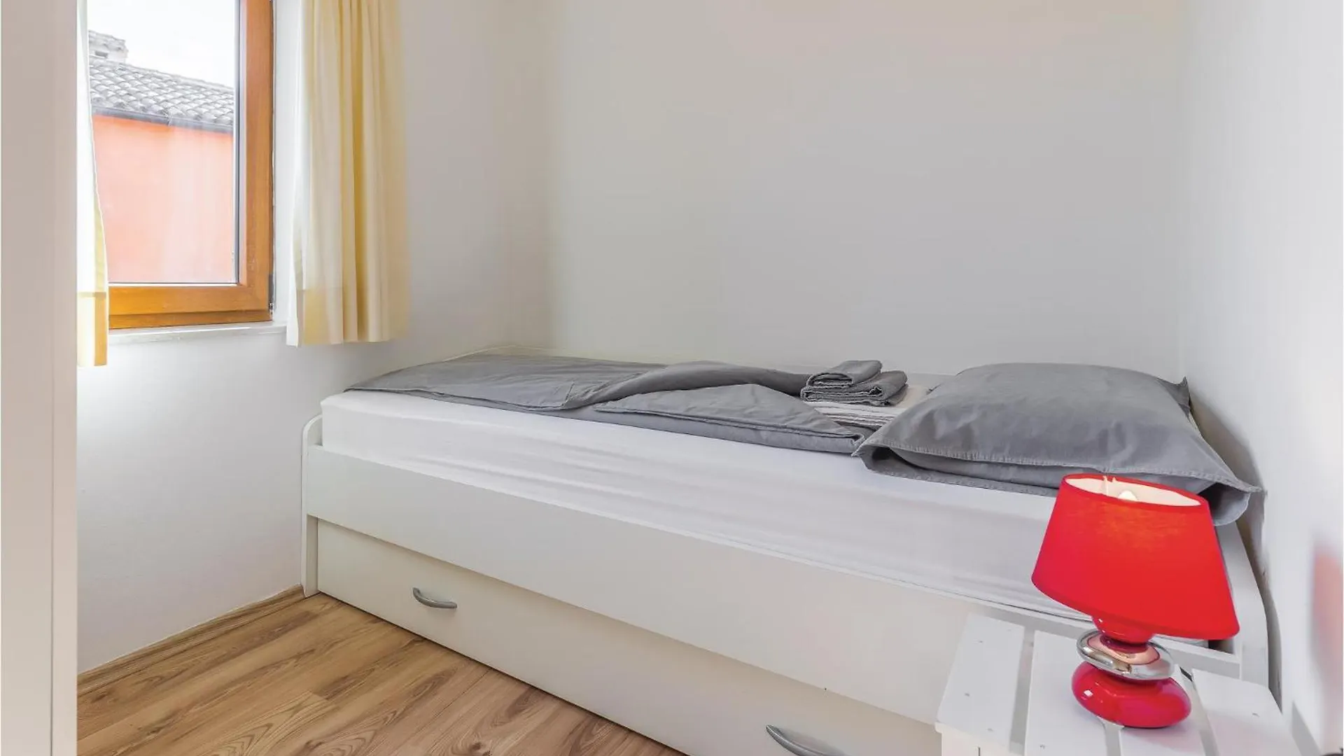 Amazing Apartment In Pula With Wifi Kroatien