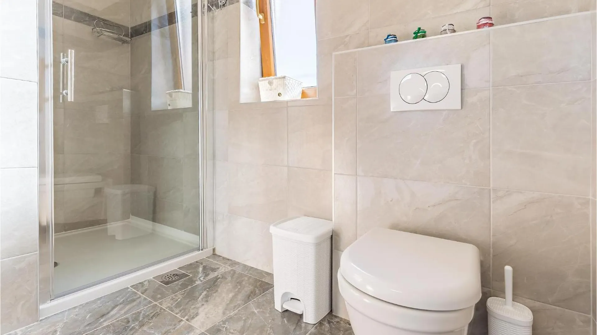 Amazing Apartment In Pula With Wifi