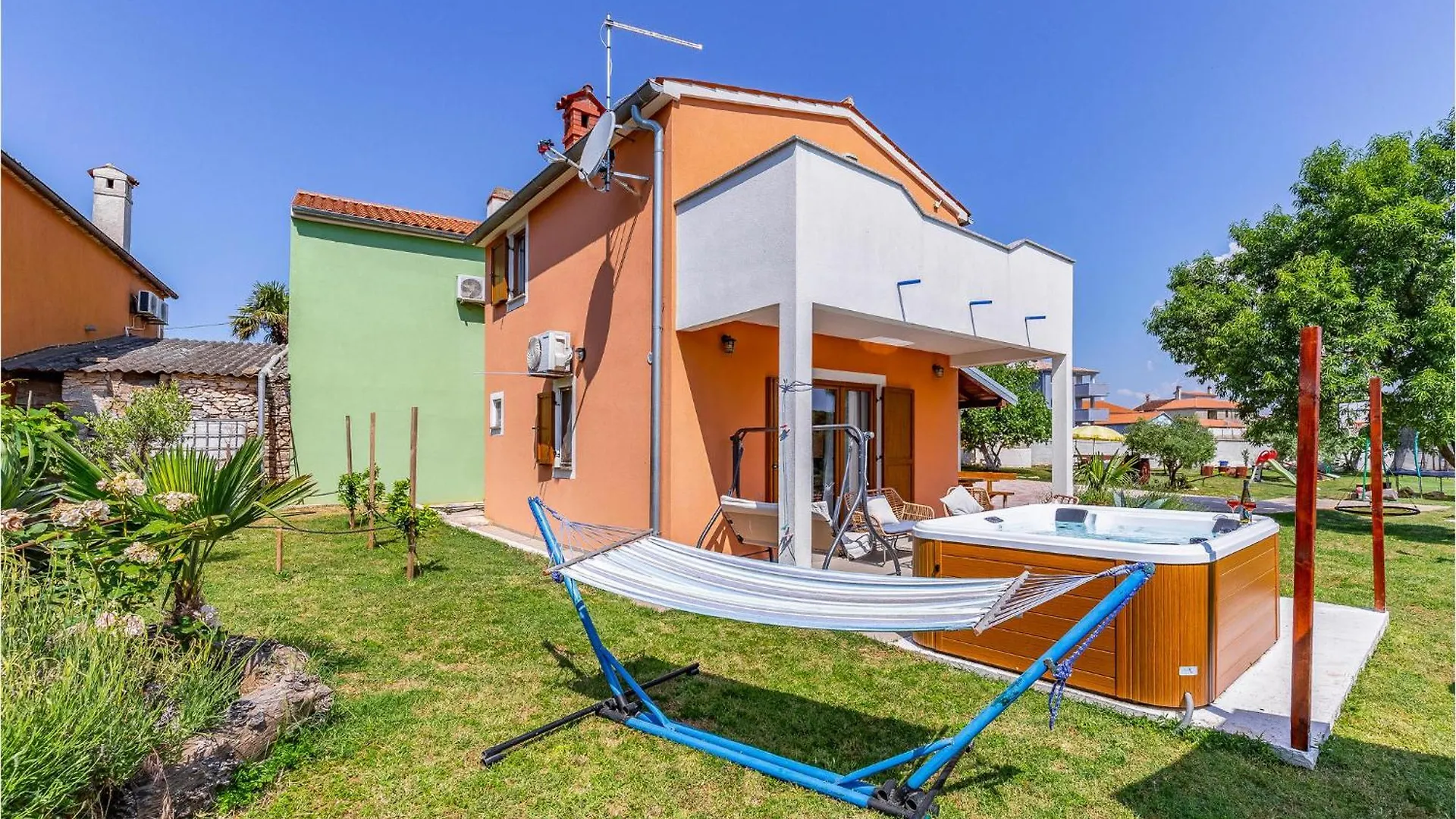 Amazing Apartment In Pula With Wifi