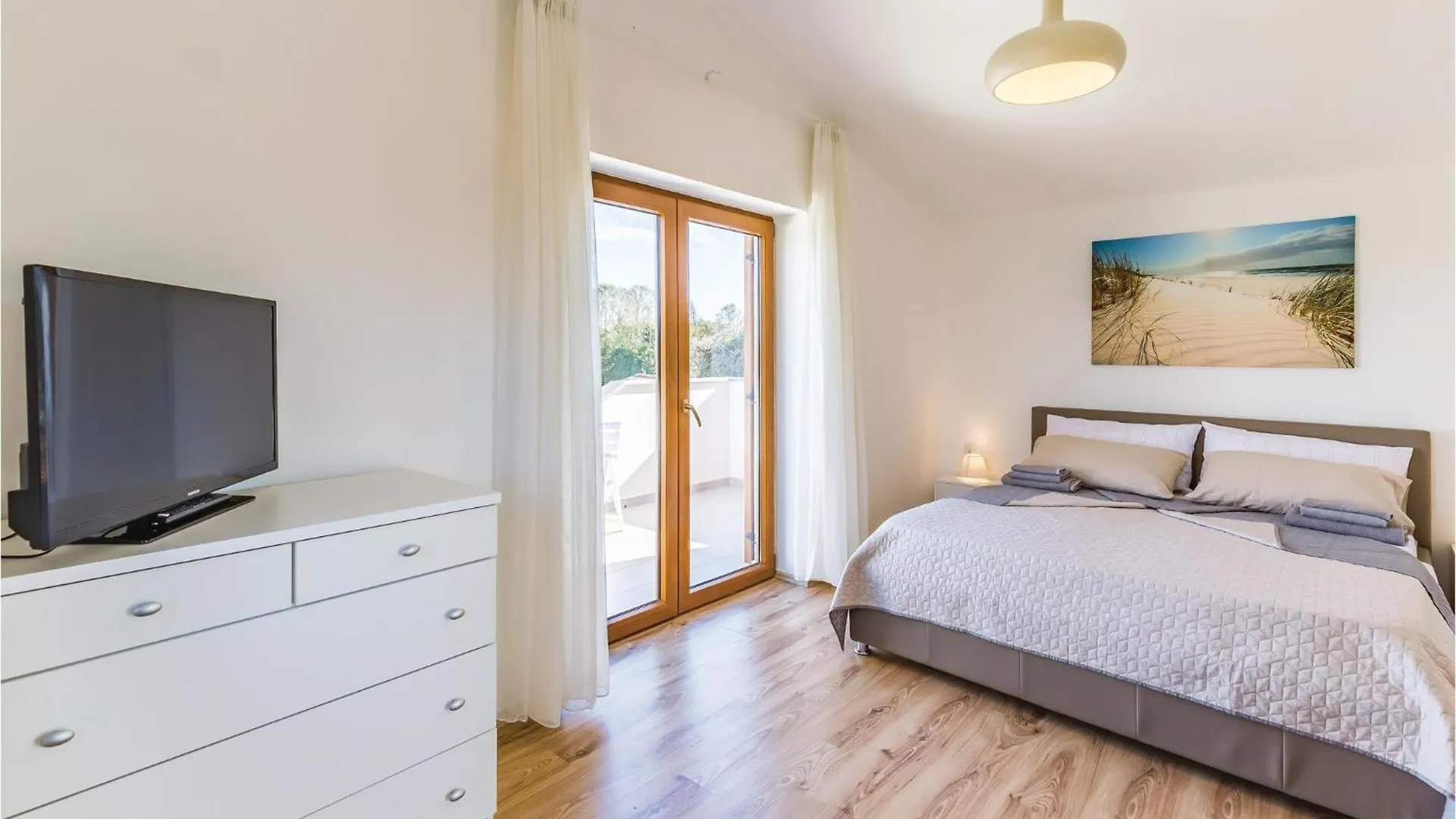 Amazing Apartment In Pula With Wifi Kroatien
